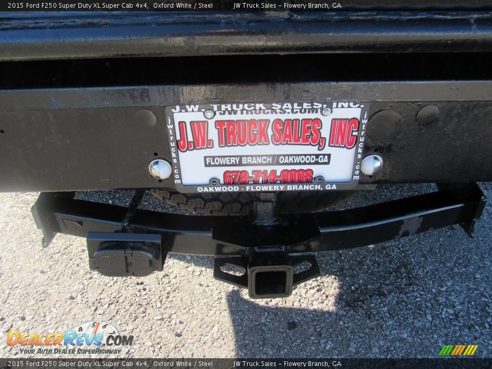 2015 Ford F250 Super Duty XL Super Cab 4x4 Oxford White / Steel Photo #10