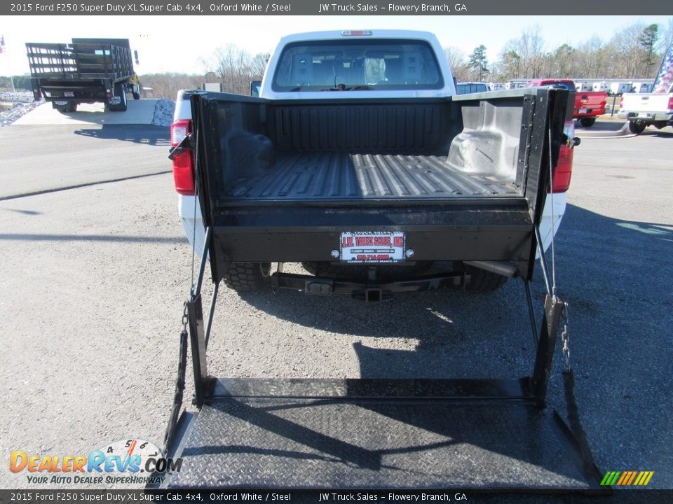 2015 Ford F250 Super Duty XL Super Cab 4x4 Oxford White / Steel Photo #11