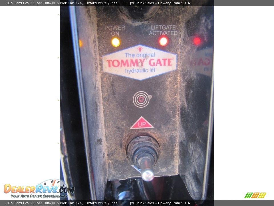 2015 Ford F250 Super Duty XL Super Cab 4x4 Oxford White / Steel Photo #13