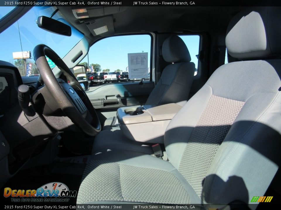 2015 Ford F250 Super Duty XL Super Cab 4x4 Oxford White / Steel Photo #16