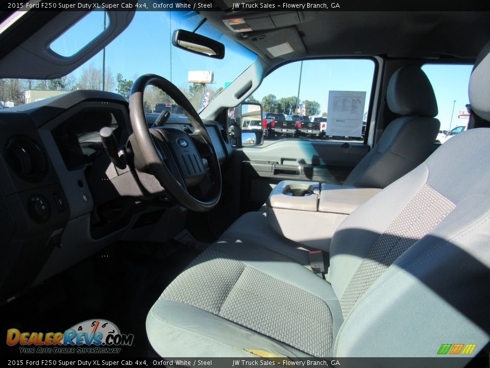 2015 Ford F250 Super Duty XL Super Cab 4x4 Oxford White / Steel Photo #17
