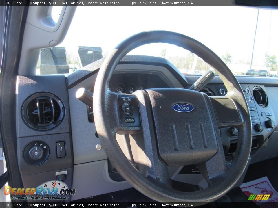 2015 Ford F250 Super Duty XL Super Cab 4x4 Oxford White / Steel Photo #19