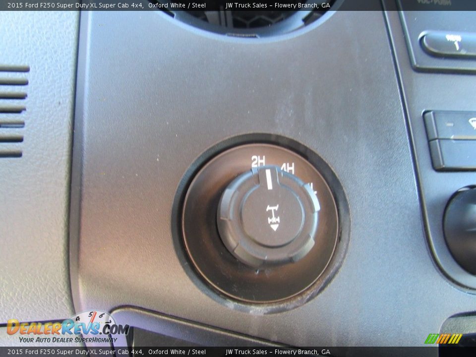 2015 Ford F250 Super Duty XL Super Cab 4x4 Oxford White / Steel Photo #22