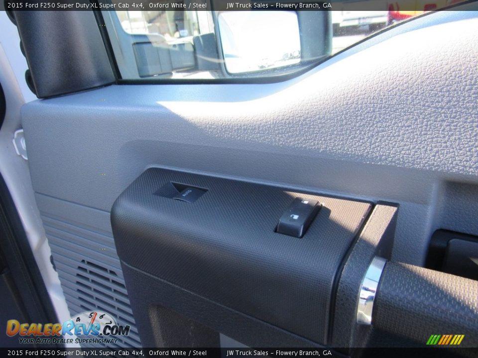 2015 Ford F250 Super Duty XL Super Cab 4x4 Oxford White / Steel Photo #27