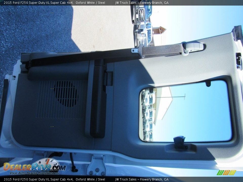 2015 Ford F250 Super Duty XL Super Cab 4x4 Oxford White / Steel Photo #28