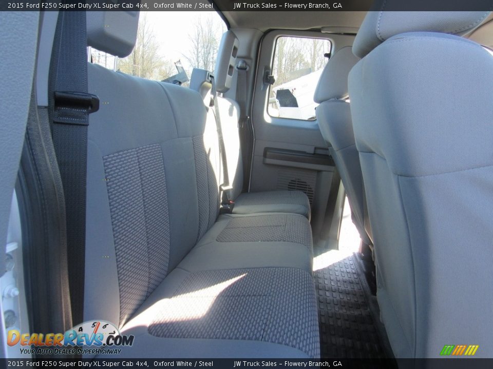 2015 Ford F250 Super Duty XL Super Cab 4x4 Oxford White / Steel Photo #30