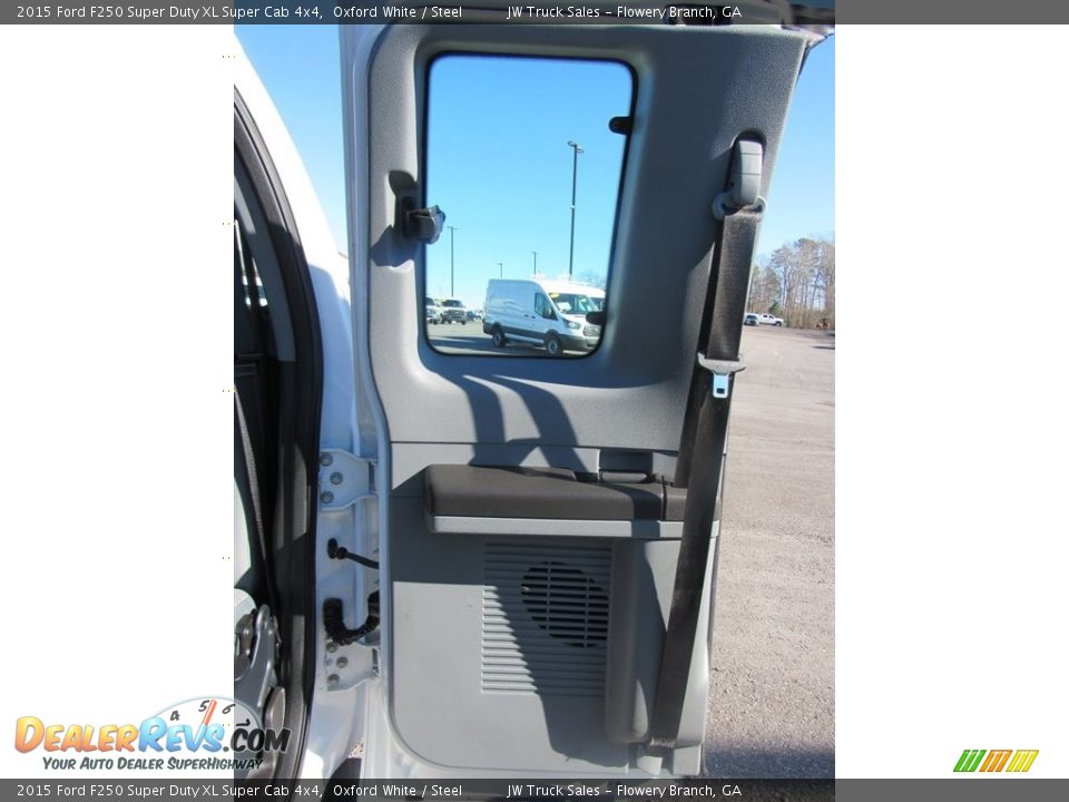 2015 Ford F250 Super Duty XL Super Cab 4x4 Oxford White / Steel Photo #31