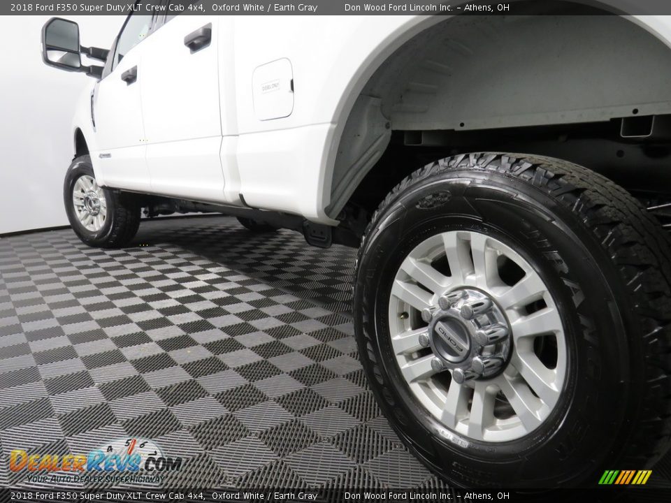 2018 Ford F350 Super Duty XLT Crew Cab 4x4 Oxford White / Earth Gray Photo #7