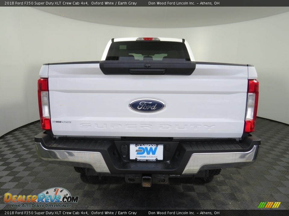 2018 Ford F350 Super Duty XLT Crew Cab 4x4 Oxford White / Earth Gray Photo #9