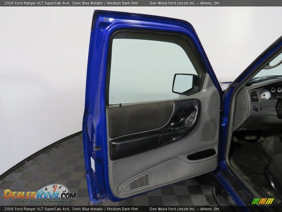 2006 Ford Ranger XLT SuperCab 4x4 Sonic Blue Metallic / Medium Dark Flint Photo #12
