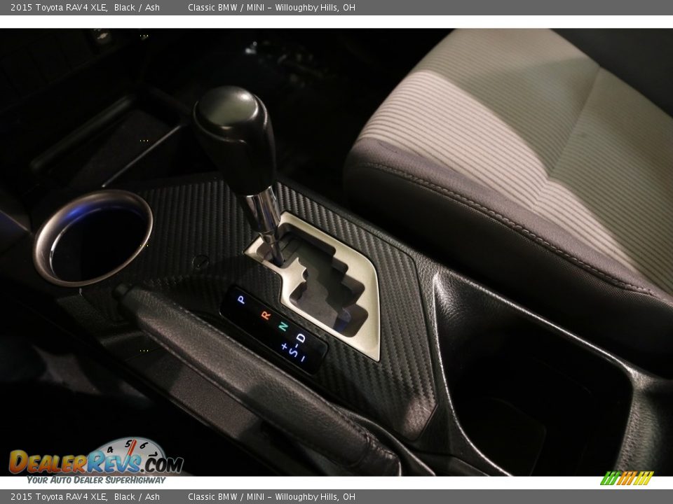 2015 Toyota RAV4 XLE Black / Ash Photo #10