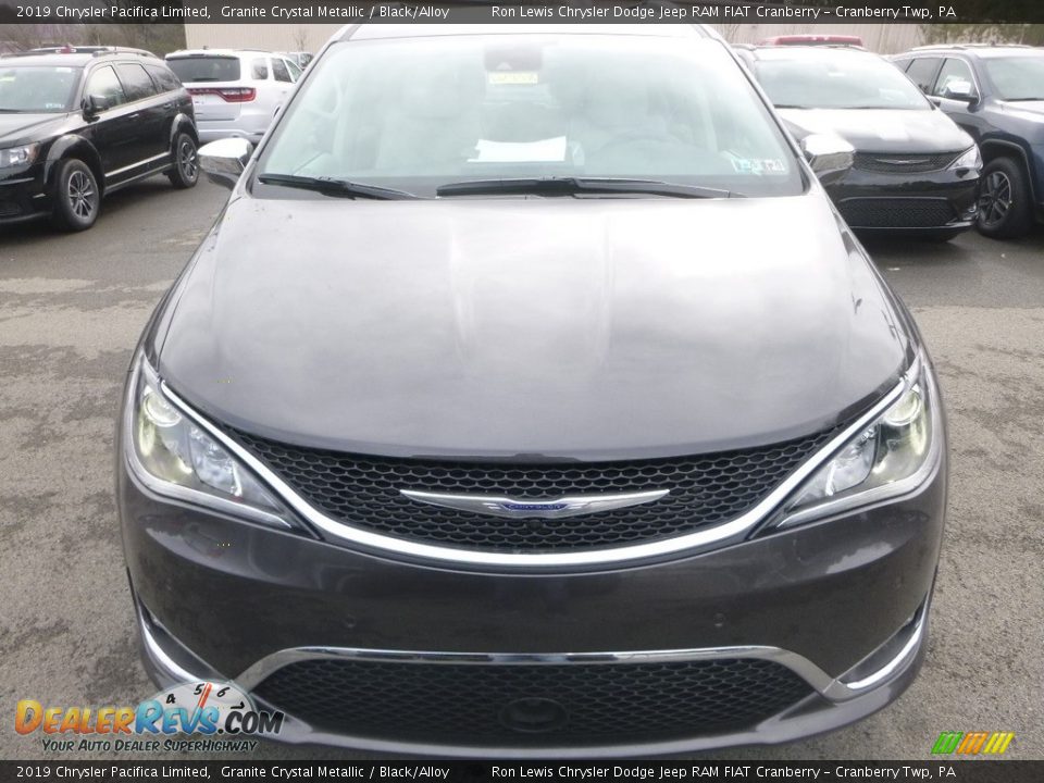 2019 Chrysler Pacifica Limited Granite Crystal Metallic / Black/Alloy Photo #8