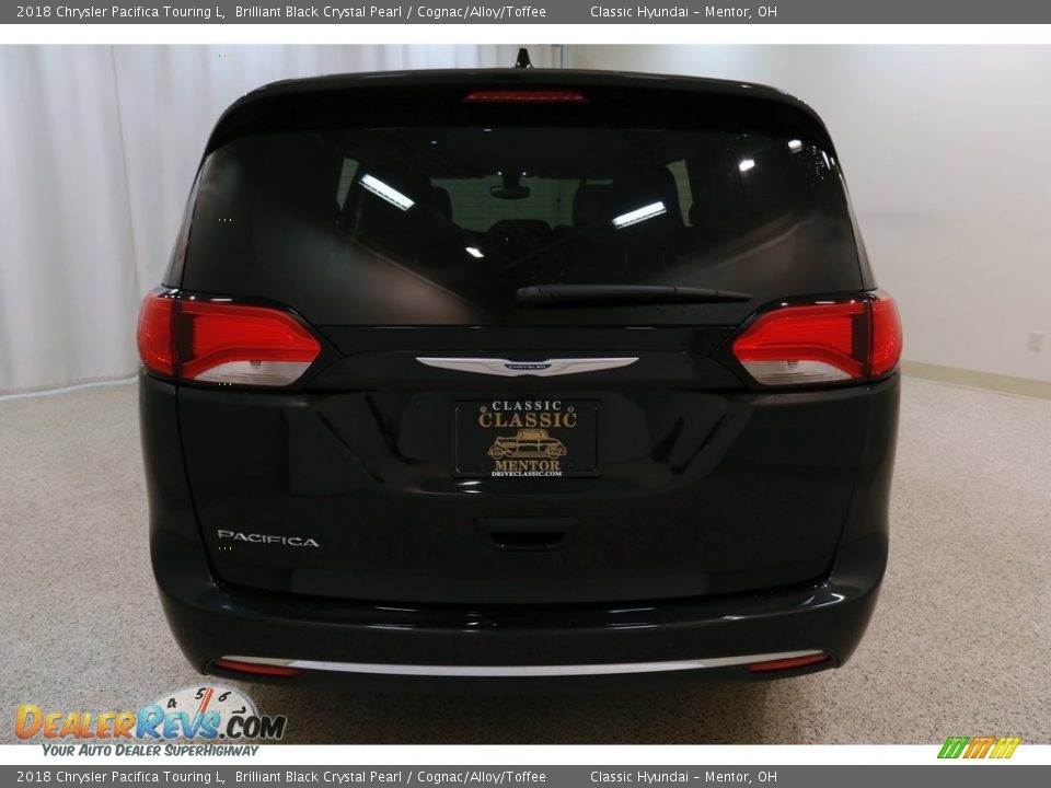 2018 Chrysler Pacifica Touring L Brilliant Black Crystal Pearl / Cognac/Alloy/Toffee Photo #23