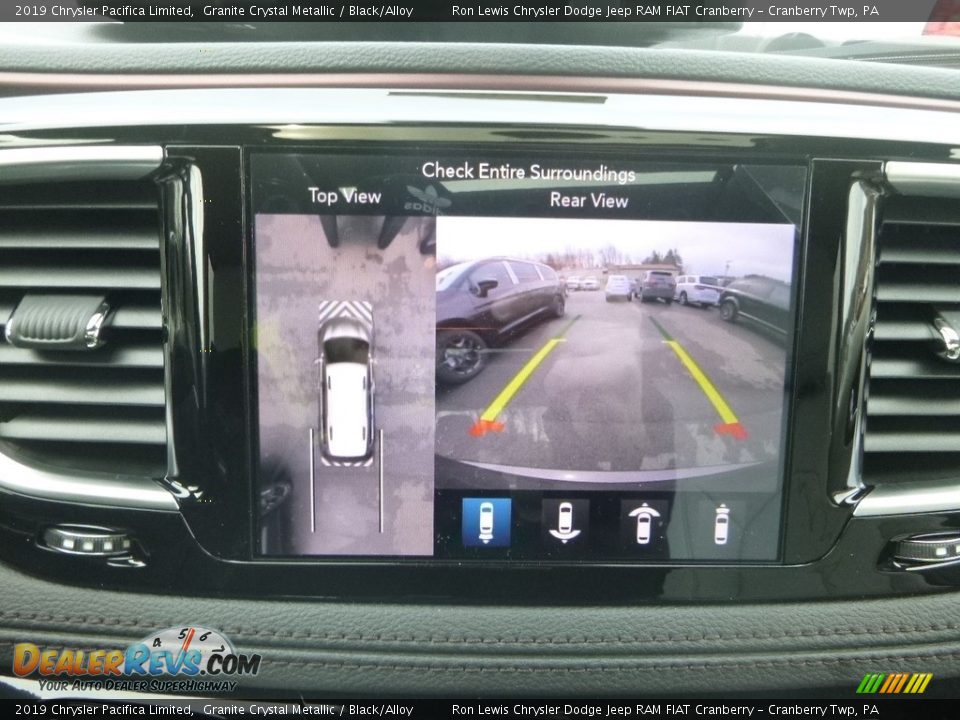 2019 Chrysler Pacifica Limited Granite Crystal Metallic / Black/Alloy Photo #18