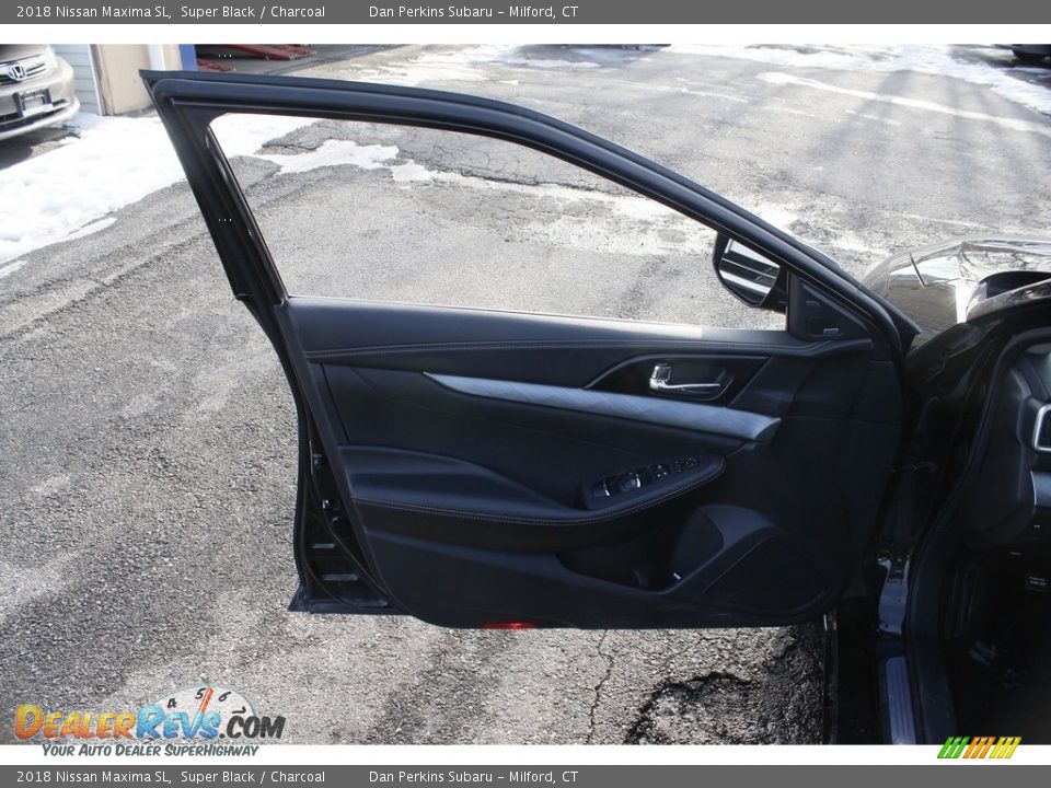 2018 Nissan Maxima SL Super Black / Charcoal Photo #18