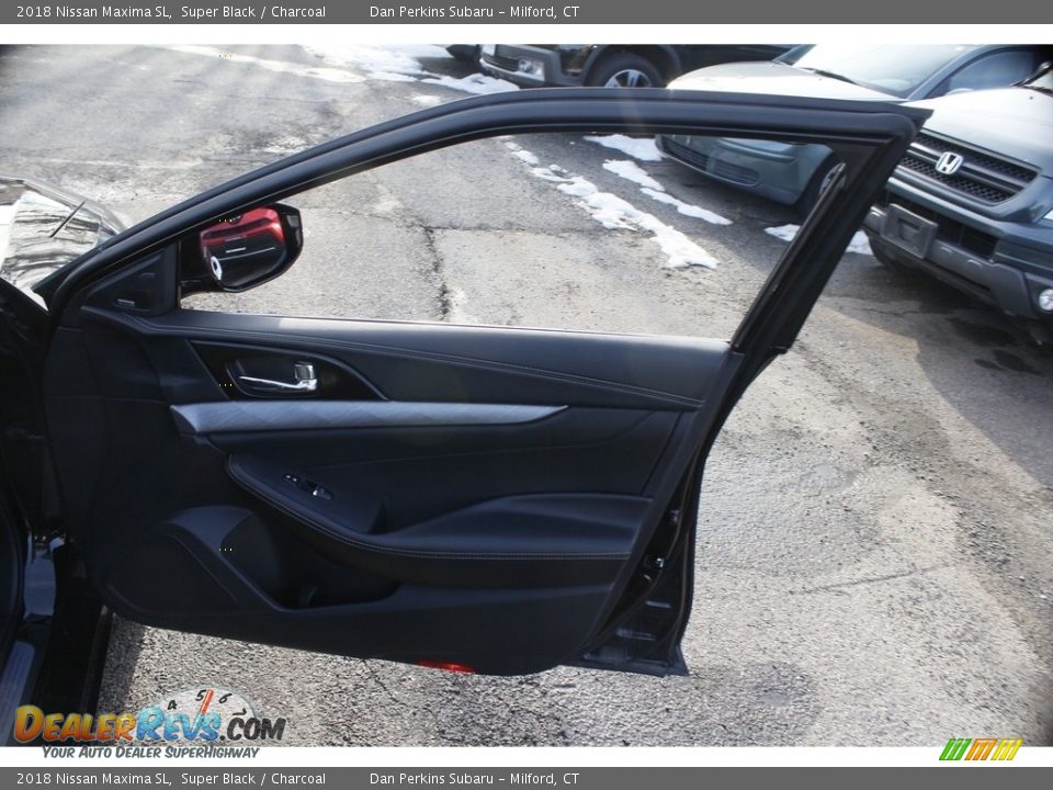 2018 Nissan Maxima SL Super Black / Charcoal Photo #21