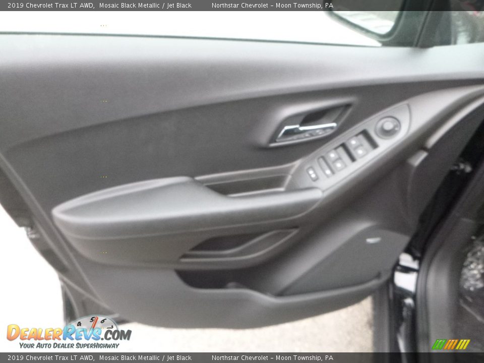 2019 Chevrolet Trax LT AWD Mosaic Black Metallic / Jet Black Photo #14
