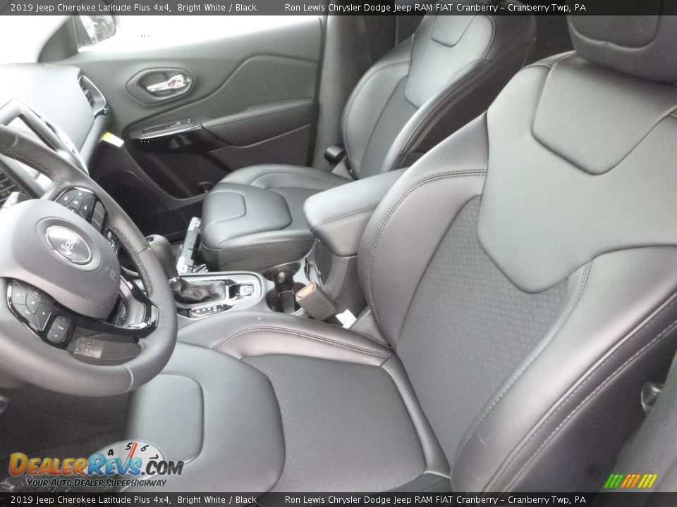 2019 Jeep Cherokee Latitude Plus 4x4 Bright White / Black Photo #15