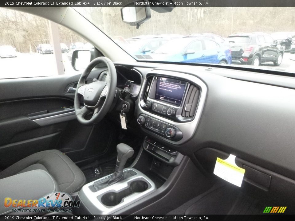 2019 Chevrolet Colorado LT Extended Cab 4x4 Black / Jet Black Photo #11