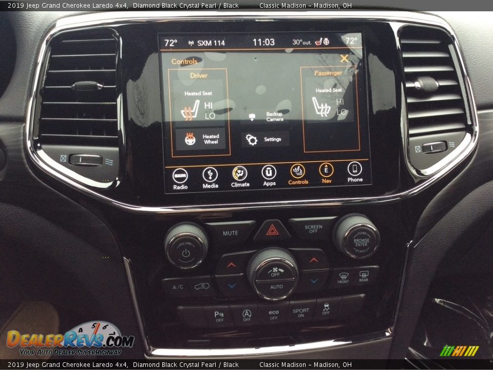 2019 Jeep Grand Cherokee Laredo 4x4 Diamond Black Crystal Pearl / Black Photo #15