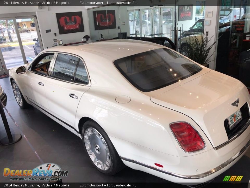 2014 Bentley Mulsanne Arctica / Magnolia Photo #4