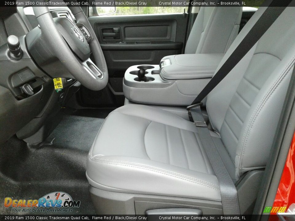 2019 Ram 1500 Classic Tradesman Quad Cab Flame Red / Black/Diesel Gray Photo #9