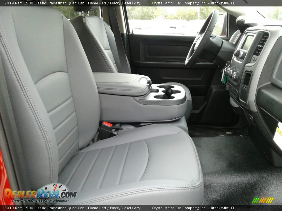2019 Ram 1500 Classic Tradesman Quad Cab Flame Red / Black/Diesel Gray Photo #12