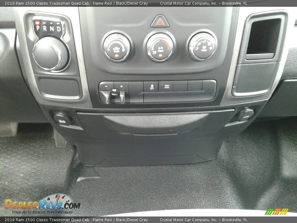 2019 Ram 1500 Classic Tradesman Quad Cab Flame Red / Black/Diesel Gray Photo #16