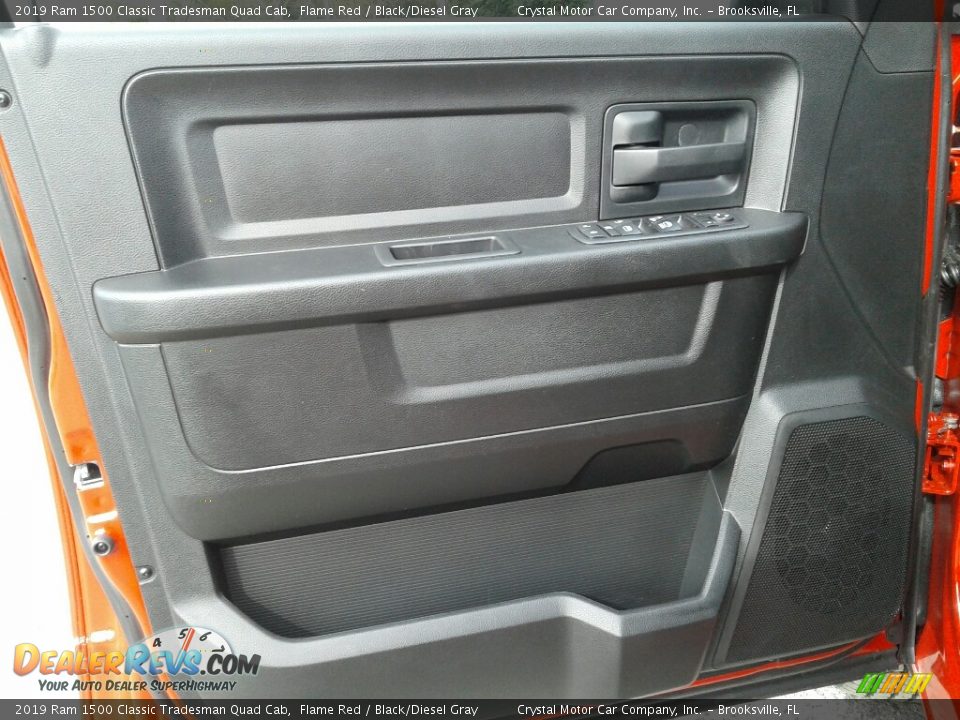 2019 Ram 1500 Classic Tradesman Quad Cab Flame Red / Black/Diesel Gray Photo #17