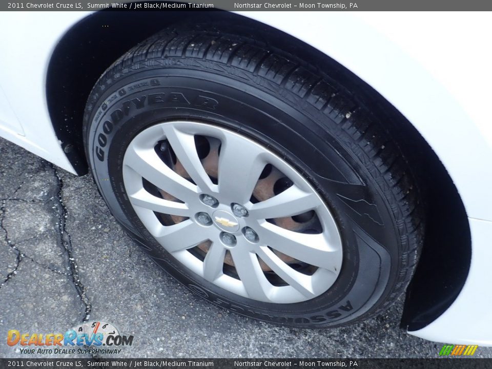 2011 Chevrolet Cruze LS Summit White / Jet Black/Medium Titanium Photo #13