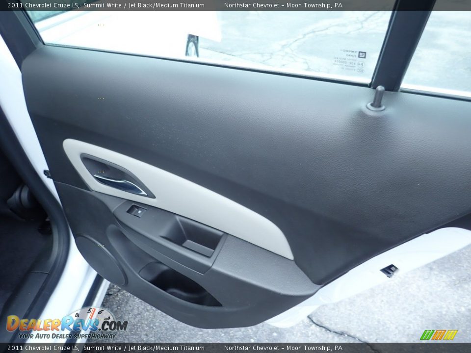 2011 Chevrolet Cruze LS Summit White / Jet Black/Medium Titanium Photo #18