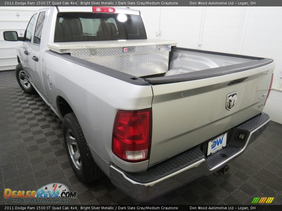 2011 Dodge Ram 1500 ST Quad Cab 4x4 Bright Silver Metallic / Dark Slate Gray/Medium Graystone Photo #10