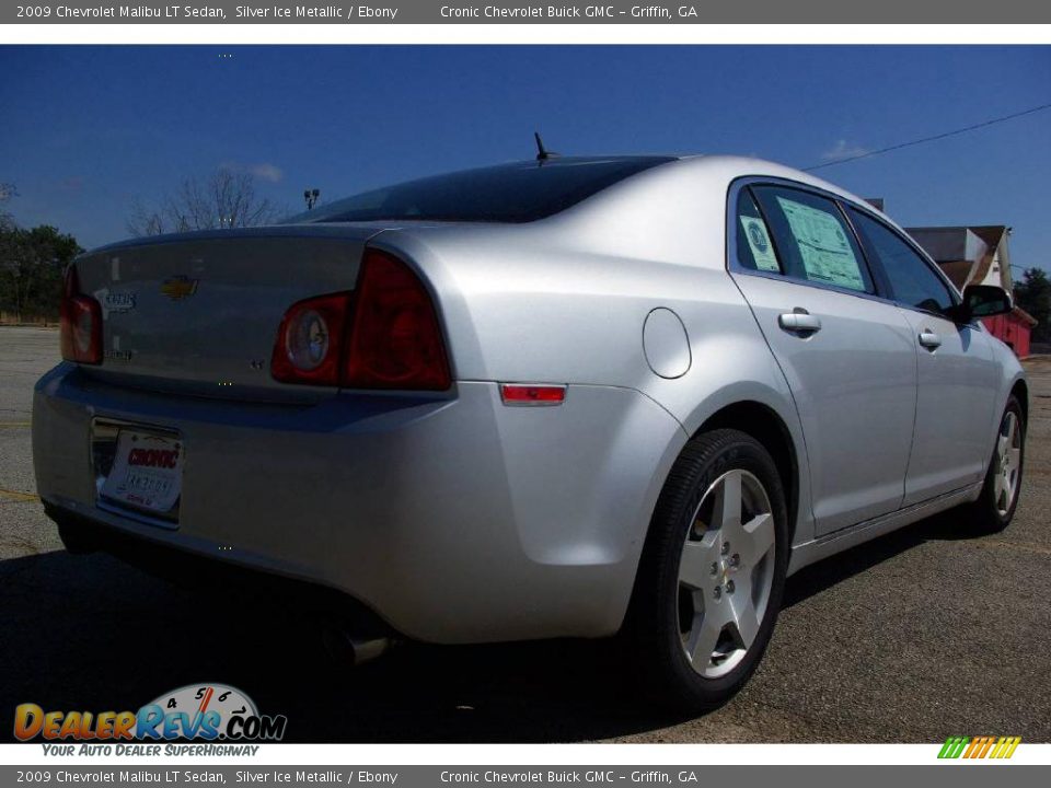 2009 Chevrolet Malibu LT Sedan Silver Ice Metallic / Ebony Photo #6