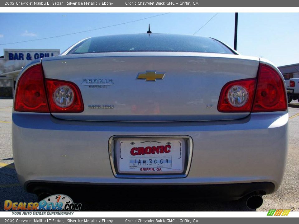 2009 Chevrolet Malibu LT Sedan Silver Ice Metallic / Ebony Photo #7
