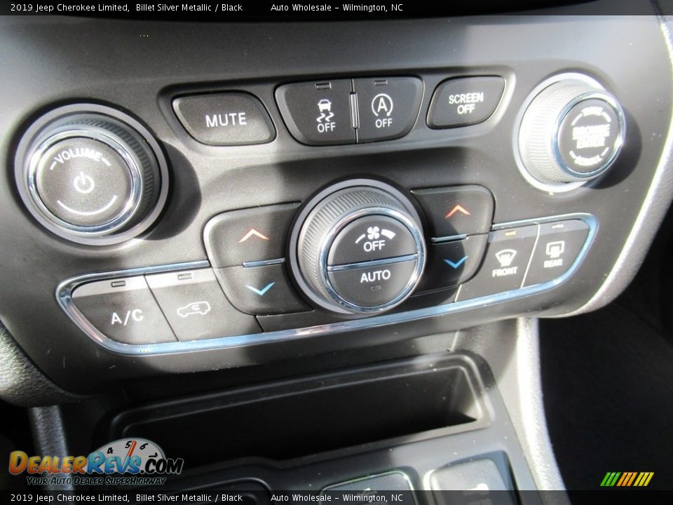2019 Jeep Cherokee Limited Billet Silver Metallic / Black Photo #18