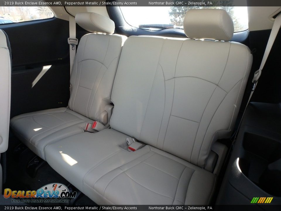2019 Buick Enclave Essence AWD Pepperdust Metallic / Shale/Ebony Accents Photo #13