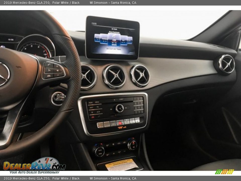 2019 Mercedes-Benz GLA 250 Polar White / Black Photo #6