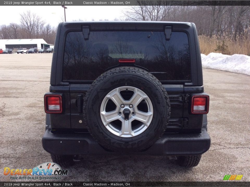 2019 Jeep Wrangler Sport 4x4 Black / Black Photo #5