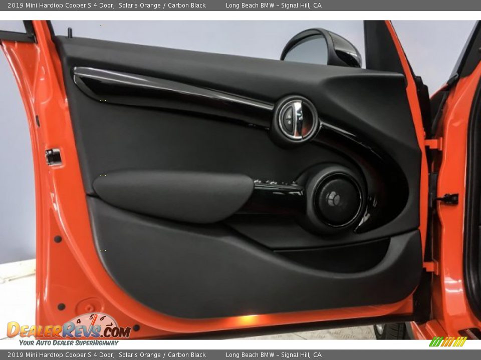 2019 Mini Hardtop Cooper S 4 Door Solaris Orange / Carbon Black Photo #24