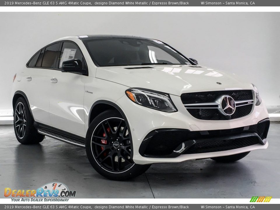 Front 3/4 View of 2019 Mercedes-Benz GLE 63 S AMG 4Matic Coupe Photo #12