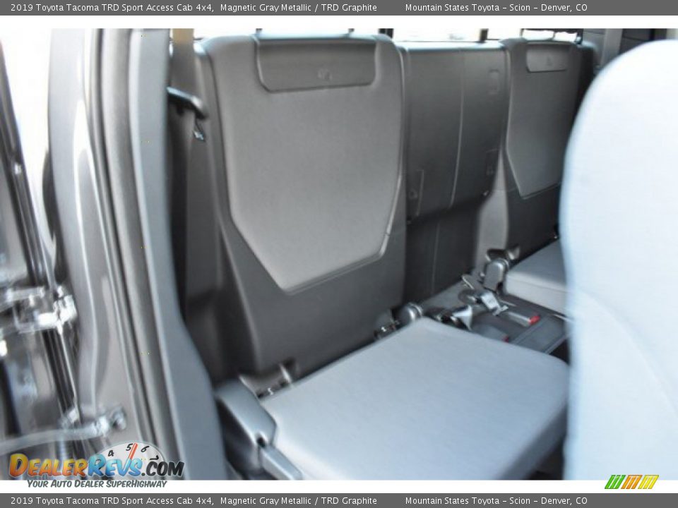 2019 Toyota Tacoma TRD Sport Access Cab 4x4 Magnetic Gray Metallic / TRD Graphite Photo #19