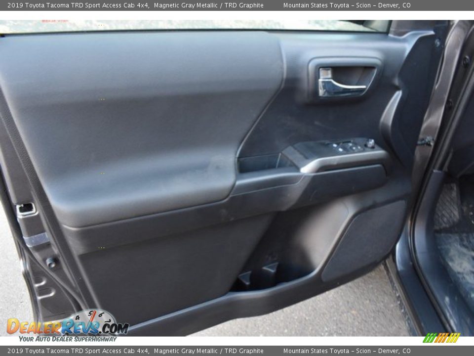 2019 Toyota Tacoma TRD Sport Access Cab 4x4 Magnetic Gray Metallic / TRD Graphite Photo #20