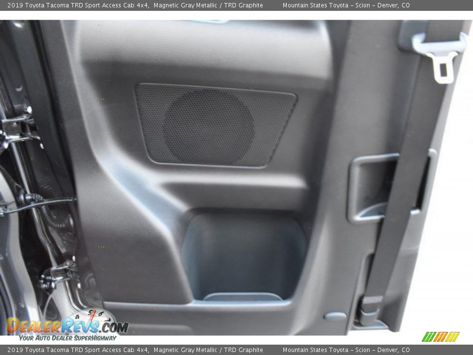 2019 Toyota Tacoma TRD Sport Access Cab 4x4 Magnetic Gray Metallic / TRD Graphite Photo #21