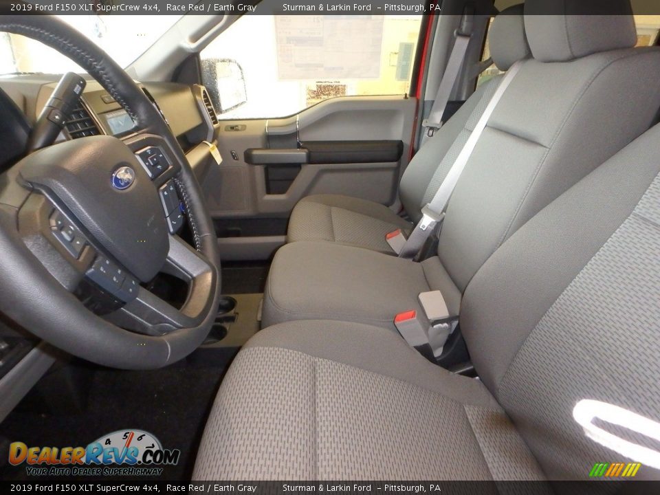2019 Ford F150 XLT SuperCrew 4x4 Race Red / Earth Gray Photo #6