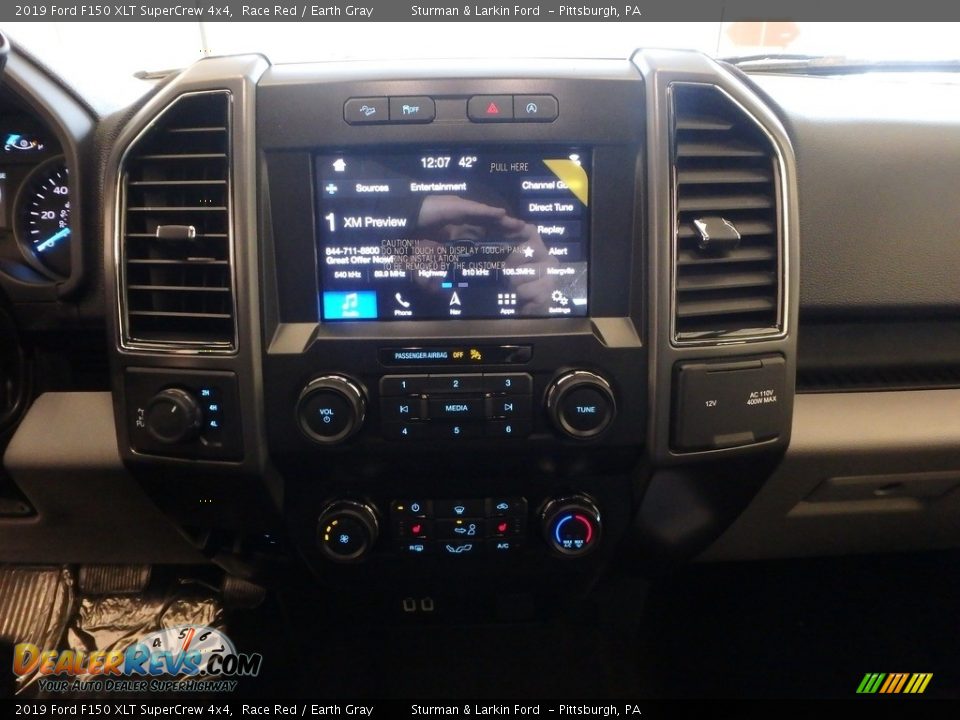 2019 Ford F150 XLT SuperCrew 4x4 Race Red / Earth Gray Photo #15