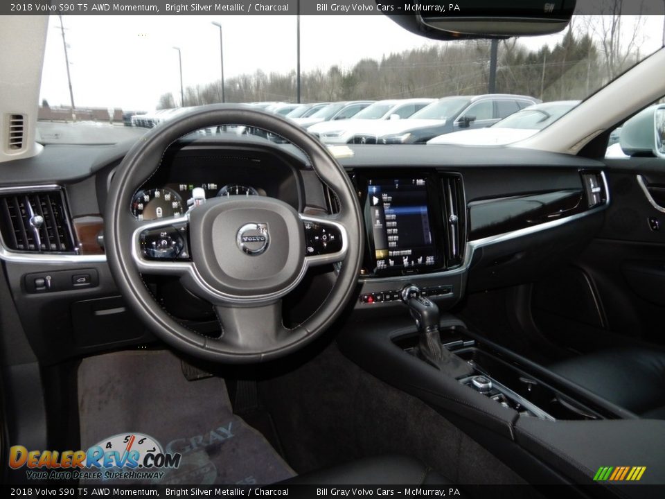 2018 Volvo S90 T5 AWD Momentum Bright Silver Metallic / Charcoal Photo #25