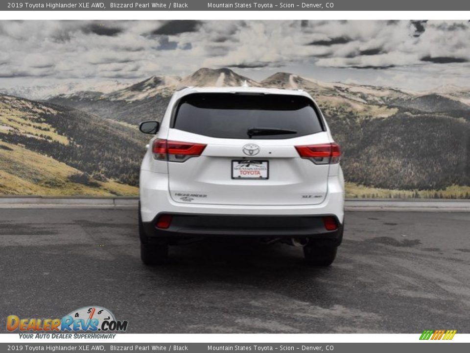 2019 Toyota Highlander XLE AWD Blizzard Pearl White / Black Photo #4