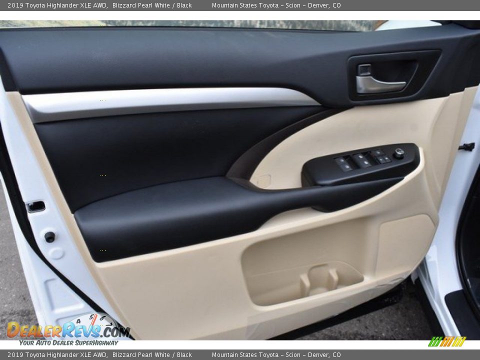 2019 Toyota Highlander XLE AWD Blizzard Pearl White / Black Photo #23