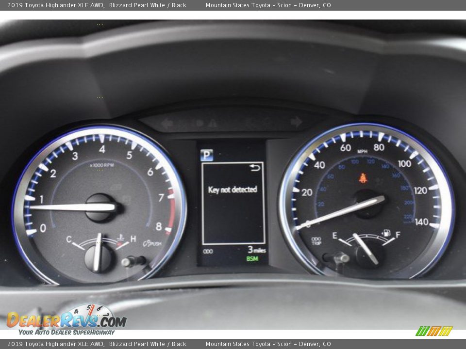 2019 Toyota Highlander XLE AWD Blizzard Pearl White / Black Photo #31