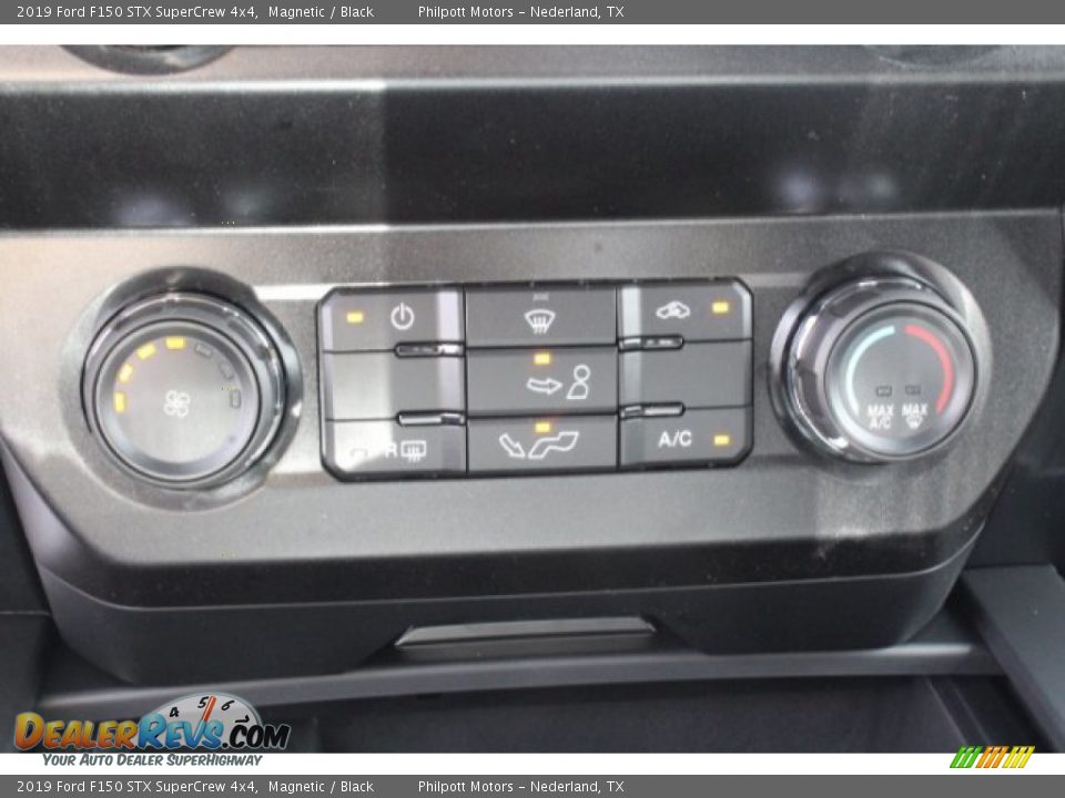 2019 Ford F150 STX SuperCrew 4x4 Magnetic / Black Photo #12